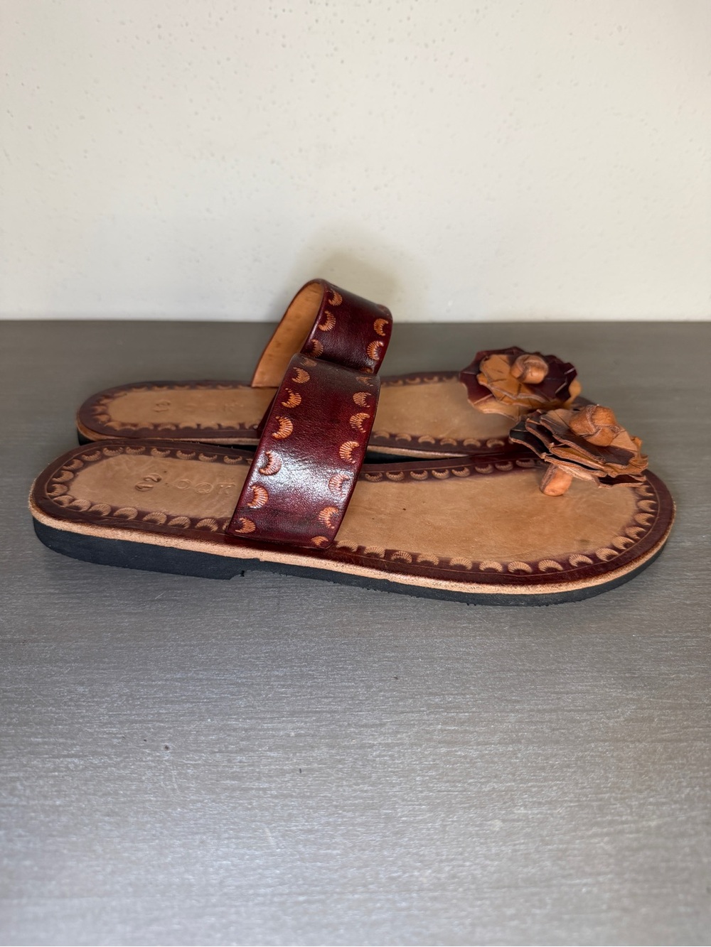 Handmade Leather Sandals Floral Toe Thong Caribbean Slip On Mexico Greek Strappy - Picture 2 of 8